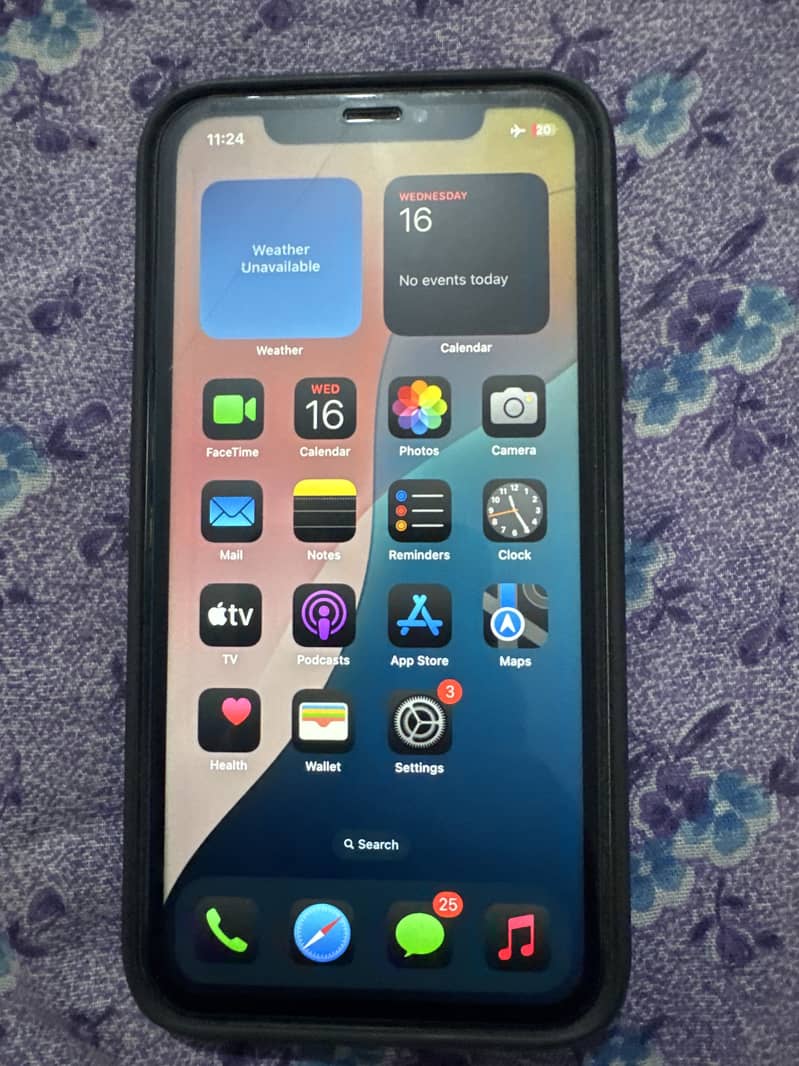 I Phone Xr Give Good Offer And Deal 0