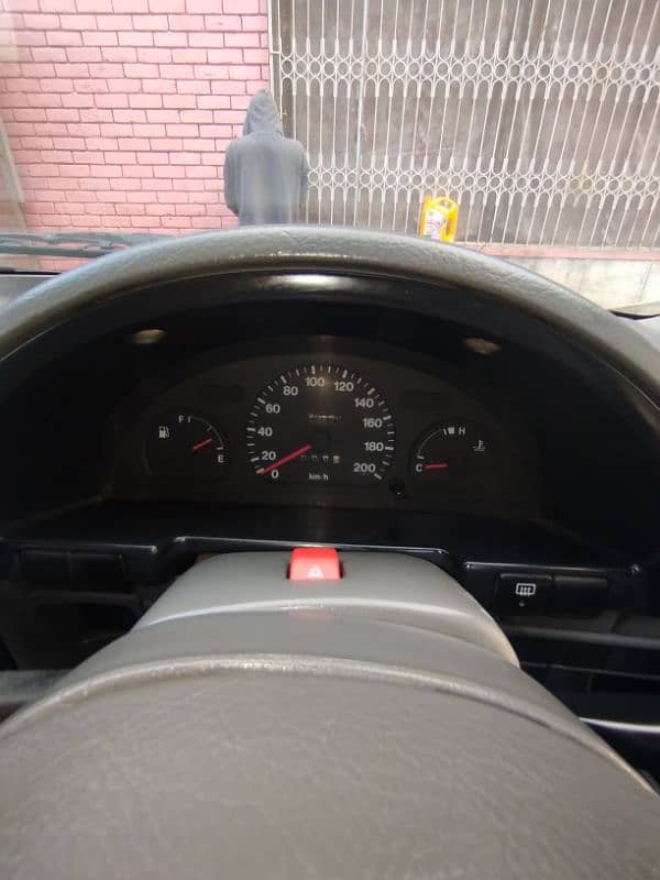 Suzuki Cultus VXR 2001 10