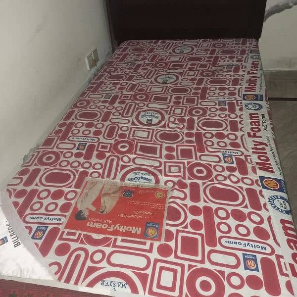 single beds with mattresses 1
