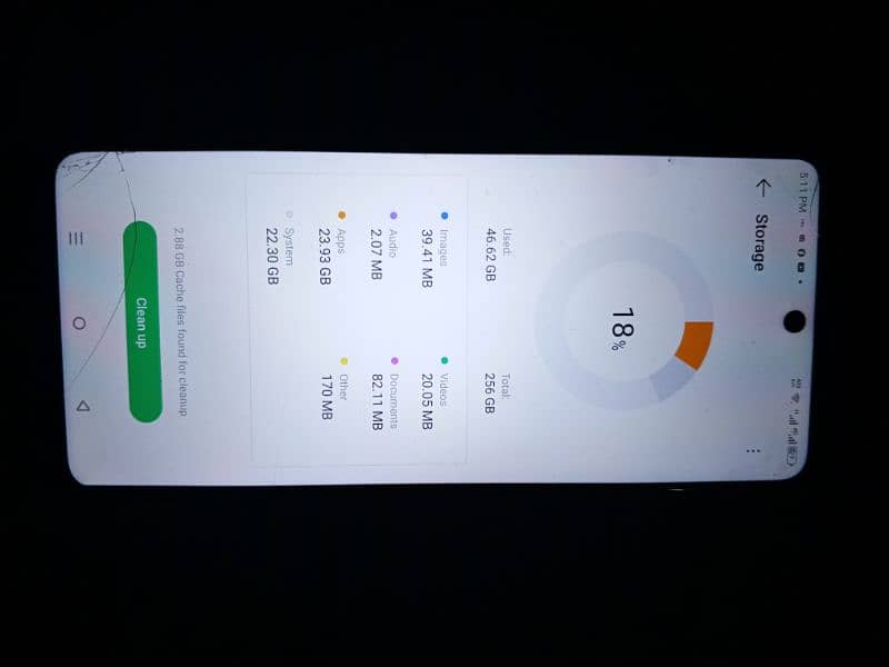 Infinix Hot 40 Pro 4