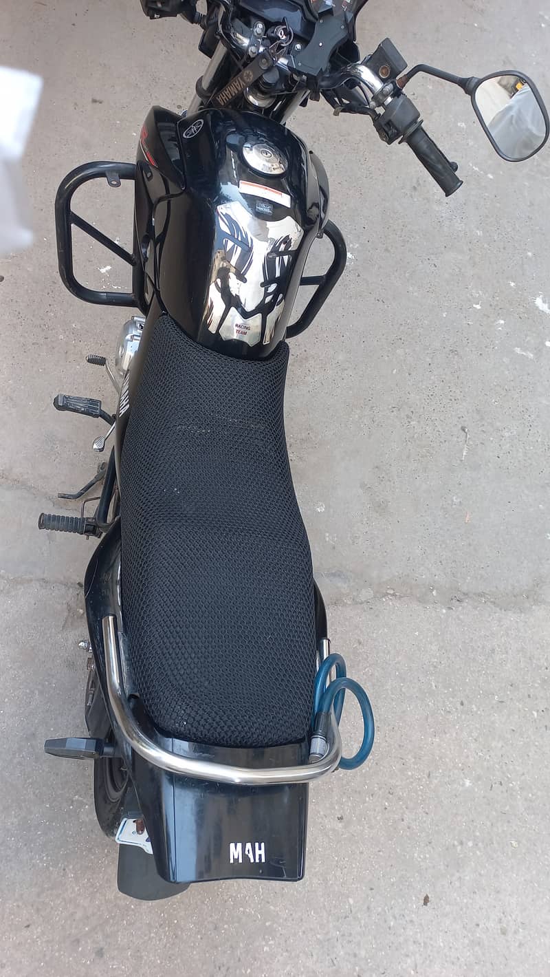 Yamaha YBR 125 2021 1