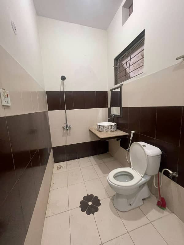 1 Kanal Tile Floor Lower Portion Is For Rent In Wapda Town Block F1 2