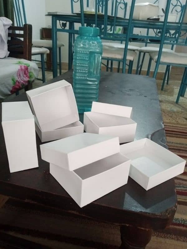 Fancy Card Box "LIMITED STOCK" 0