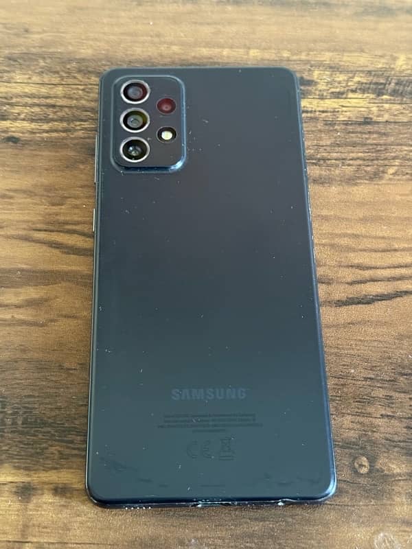 Samsung A72 in brand new condition 0
