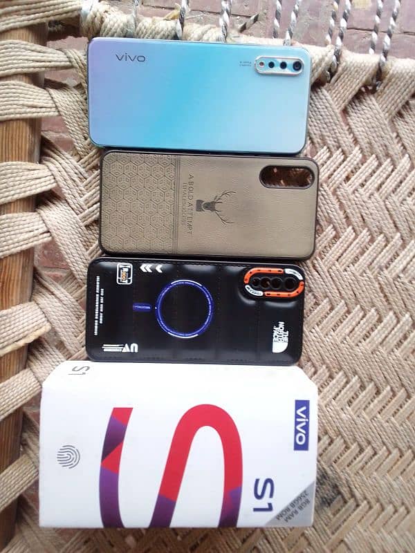 Only exchange not sale Vivo S1  ram 8gb rom 256gb new condition 10/10 4