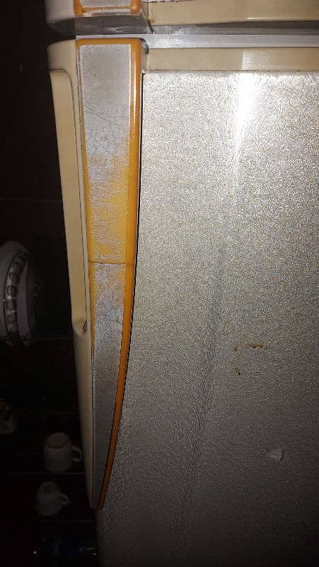 dawlance refrigerator 1