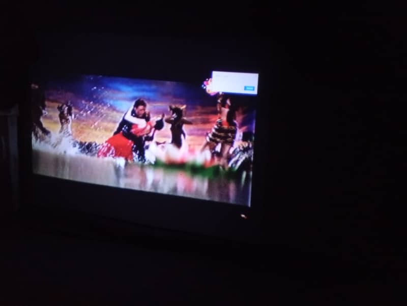 Projector 03052783643 4