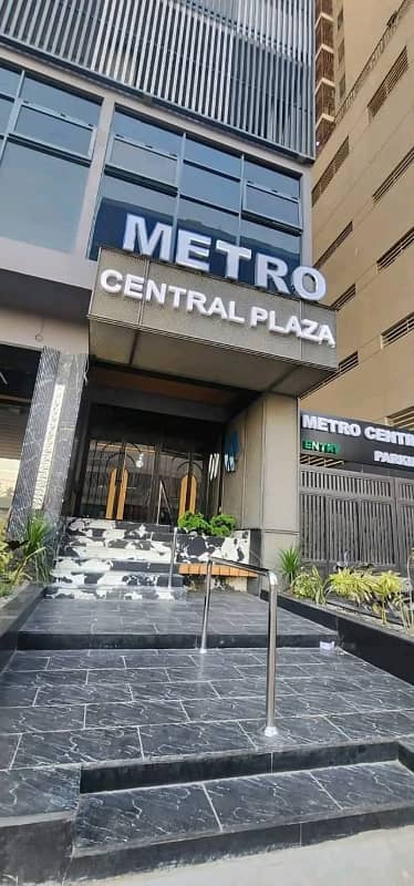 2 & 3 Bedroom Flat For Sale Metro Central Plaza Karachi 3