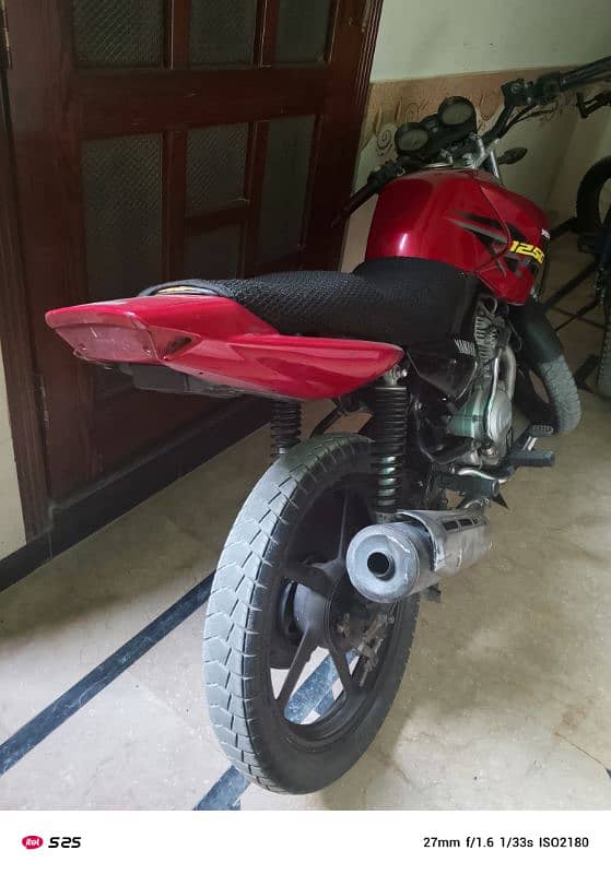 Yamaha YBR125G (2018 model) 1