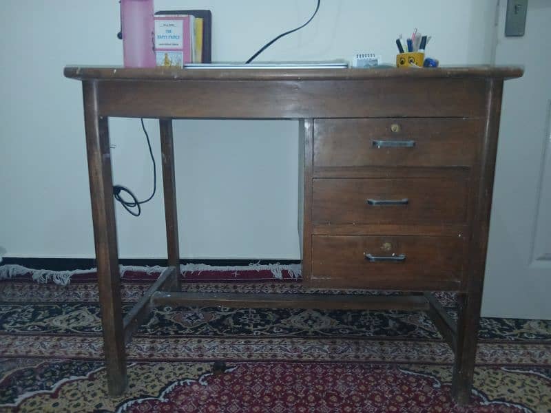 Office Table 0