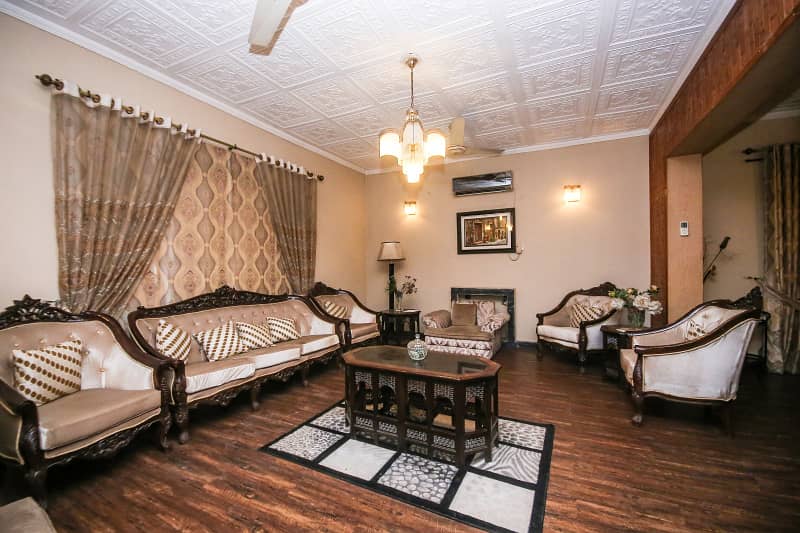 Beautiful 1 Kanal Full House Available For Rent In Dha Phase 1 Block N 2