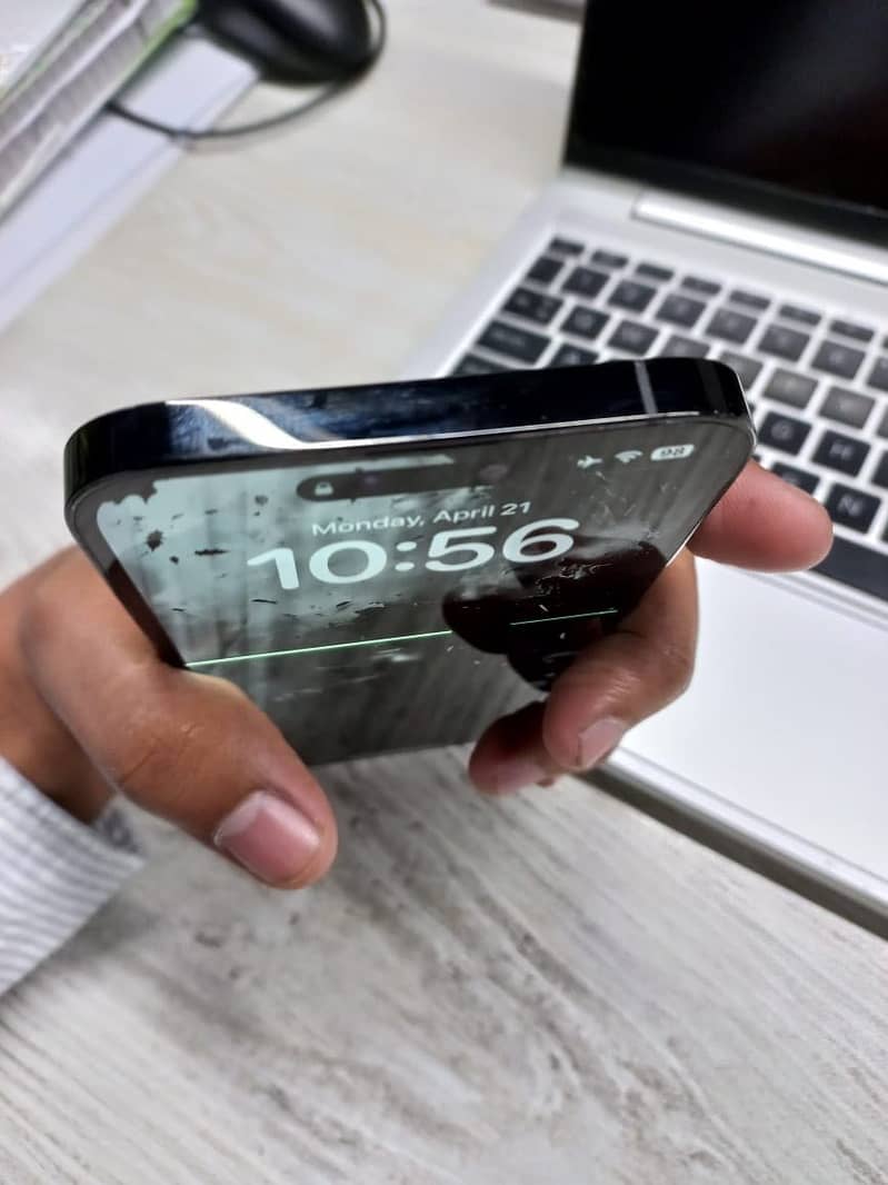 iPhone 14 Pro Max Non-PTA Factory Unlock 256 GB 5