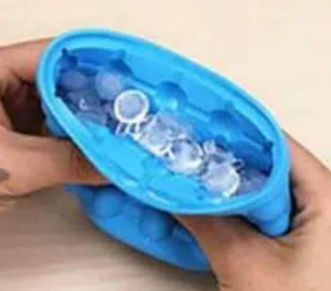 ice cube maker 2