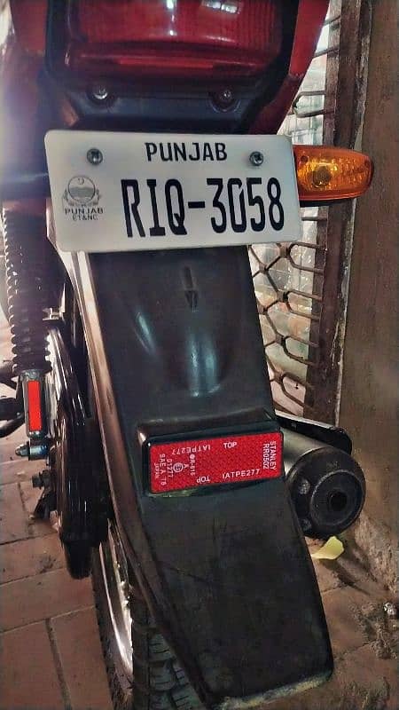 Honda prioder 100 cc 13 model urgent sale 2