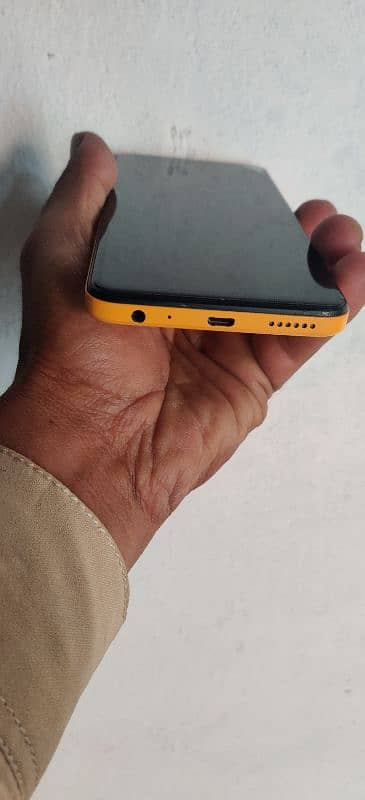 Tecno Pop 7 4 64 condition ok argent sell 3