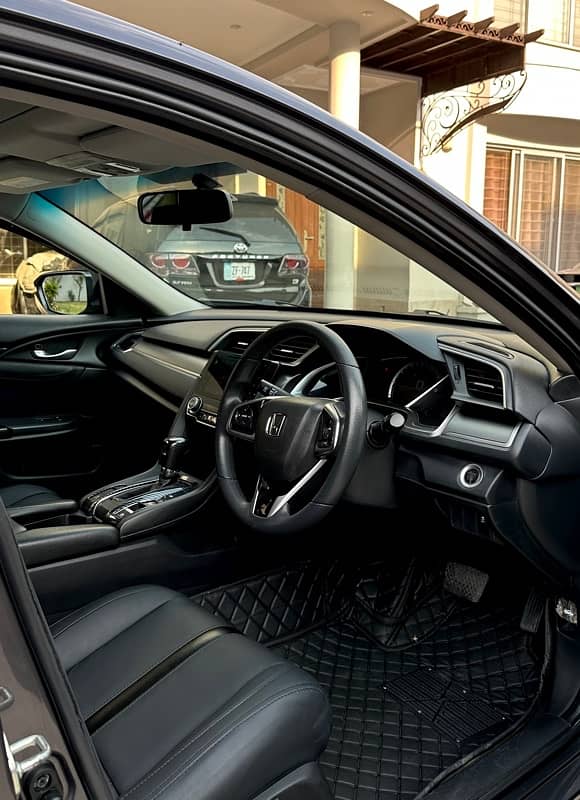 Honda Civic VTi Oriel Prosmatec 2019 13