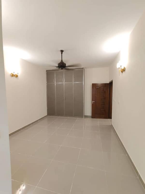 Askari Villas DHA Multan 10.6 Marla Good Location 9