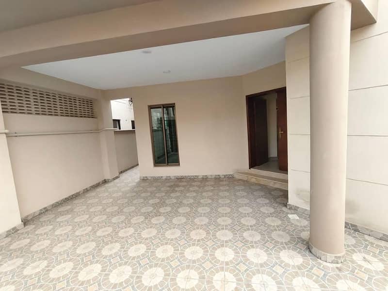 Askari Villas DHA Multan 10.6 Marla Good Location 10