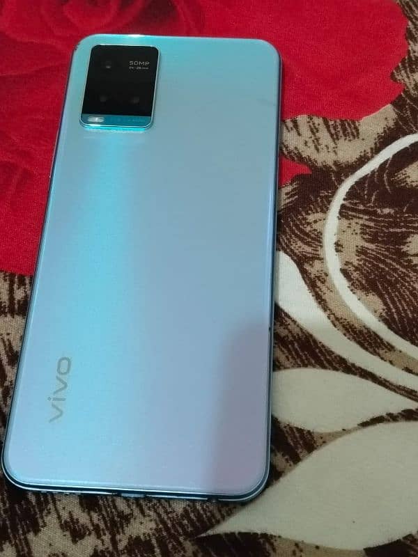 VIVO Y33T used but look like new 2