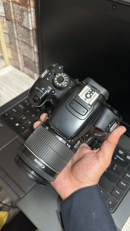 700D Canon Camera Canon 700D with  18-55mm lens 10/10 conditions 2