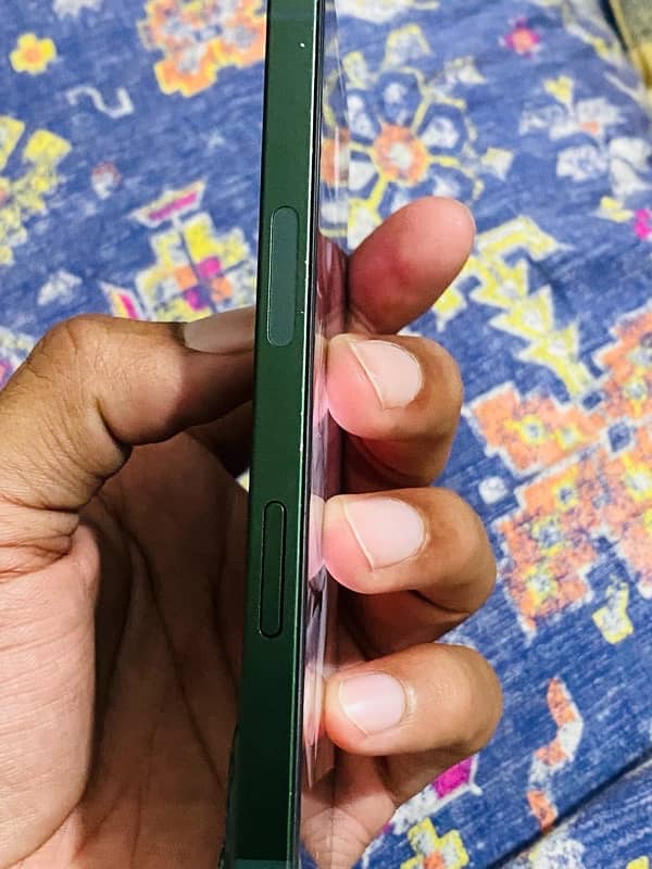 iphone 13 glitch sim working 10