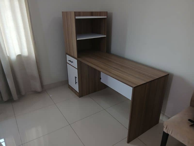 big size study desk with shelves 4