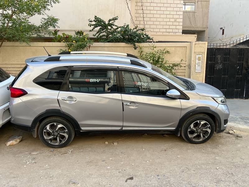 Honda BR-V 2018 3