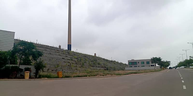Heighted Location Bahria Hills Plots FOR SALE Facing Jinnah Avenue And 2km From Main Entrance Of BTK 6