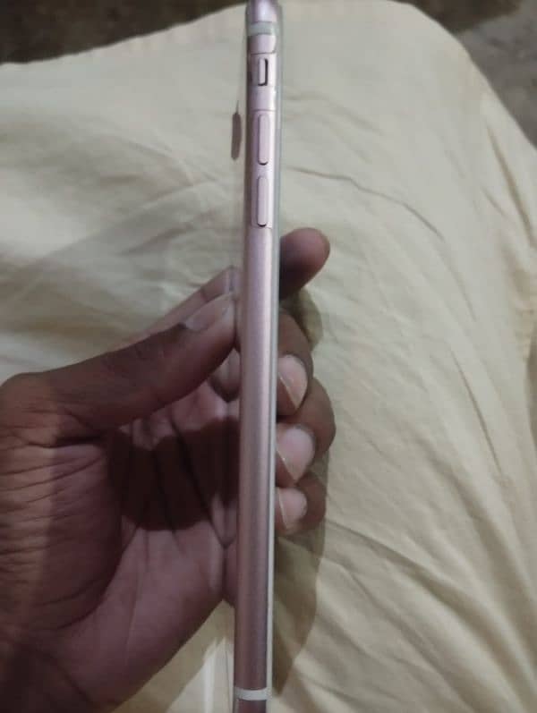 iphone 7plus non pta 128 1