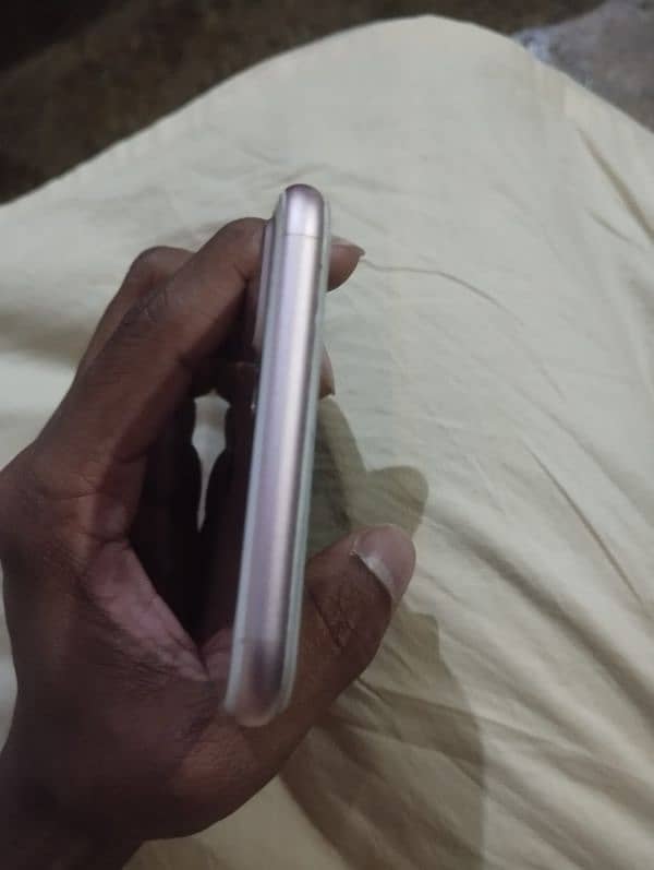 iphone 7plus non pta 128 6