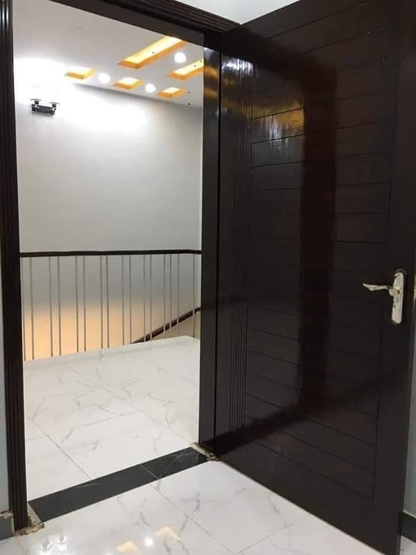 3 Bed DD Lounge 125 Square Yard Villa FOR SALE At ALI BLOCK All Amenities Nearby Including MOSQUE, General Store &Amp; Parks 5