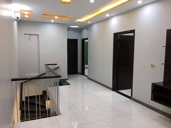 3 Bed DD Lounge 125 Square Yard Villa FOR SALE At ALI BLOCK All Amenities Nearby Including MOSQUE, General Store &Amp; Parks 8