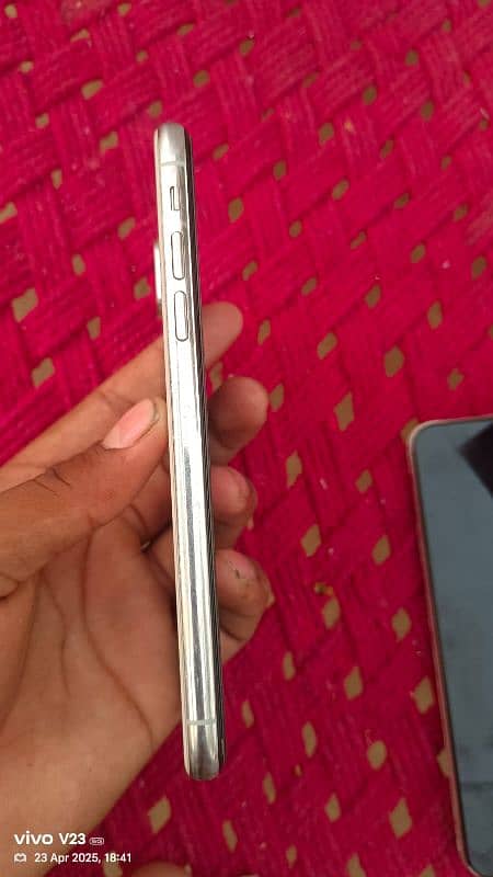iPhone x Non PTA 1