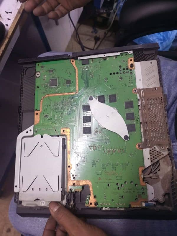 Ps3,Ps4,Ps5, Xbox Consoles repairing service. 2