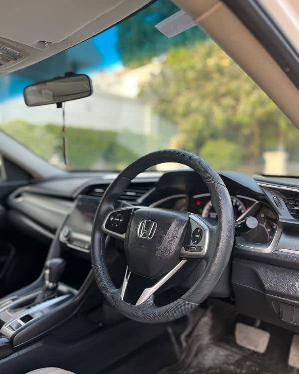 Honda Civic VTi Oriel Prosmatec 2020 white 100% original condition 6