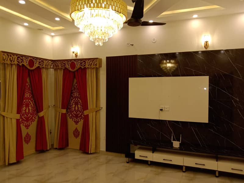 10 Marla Brand New House for Sale in Bahria Town | Prime Location 10