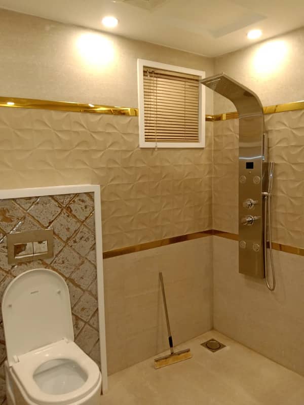 10 Marla Brand New House for Sale in Bahria Town | Prime Location 11