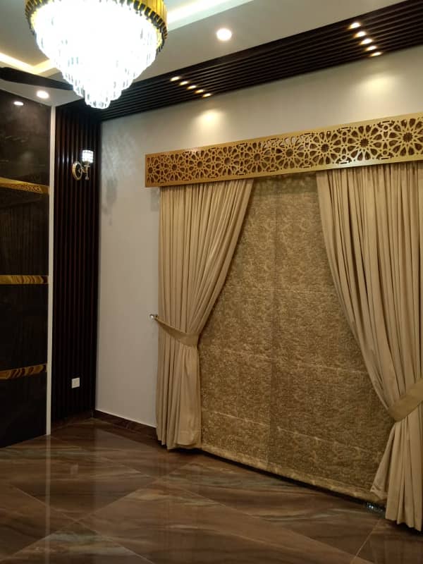 10 Marla Brand New House for Sale in Bahria Town | Prime Location 12