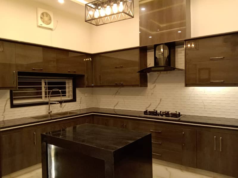 10 Marla Brand New House for Sale in Bahria Town | Prime Location 15