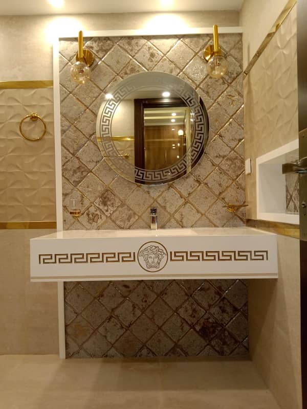 10 Marla Brand New House for Sale in Bahria Town | Prime Location 16