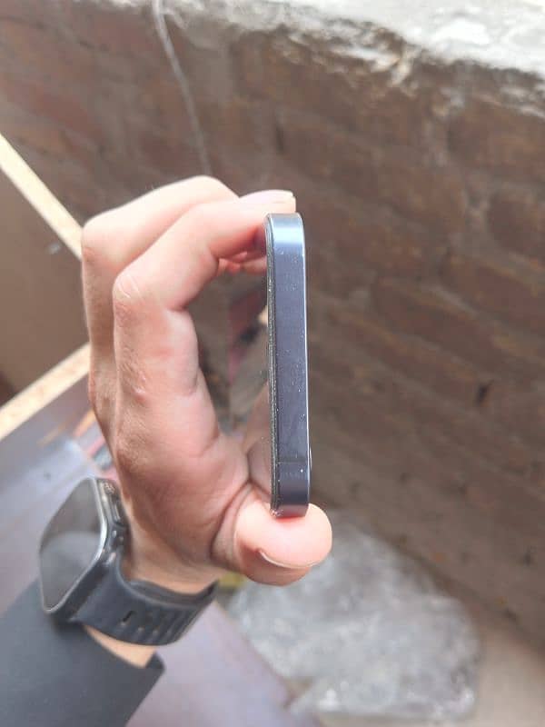 I phone 12 non pta 128 3