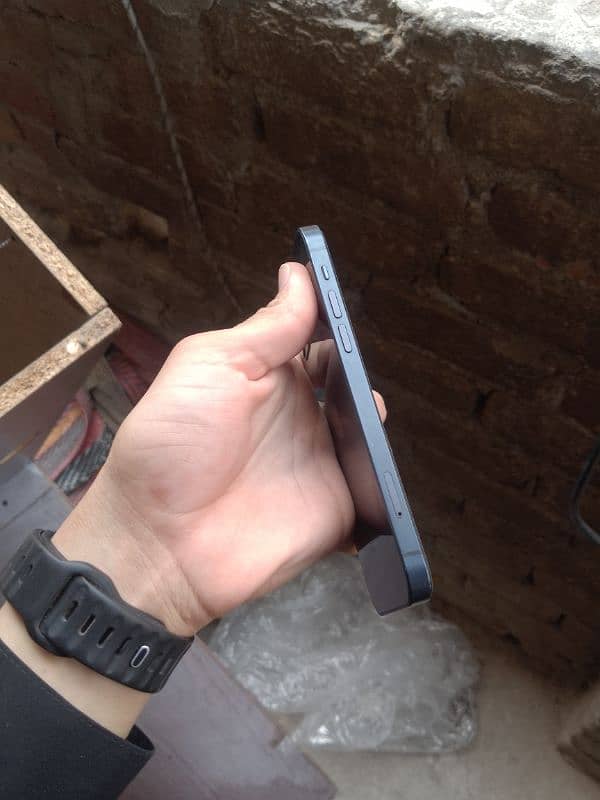 I phone 12 non pta 128 5