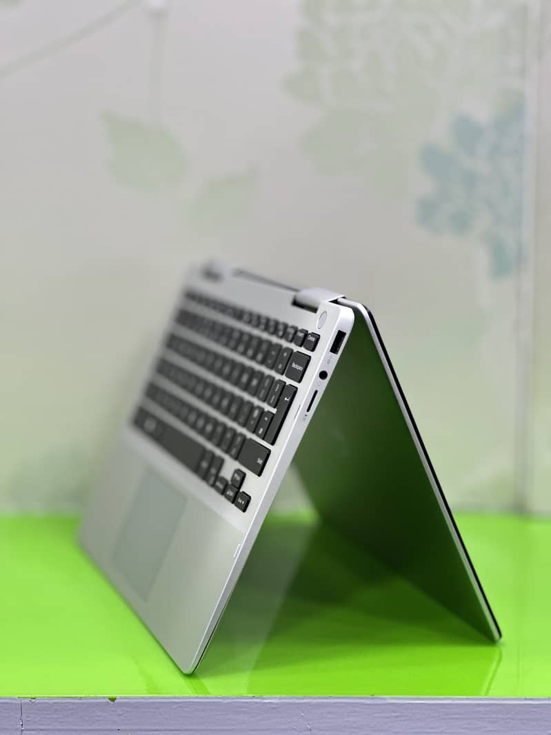 Dell x360 Core i7 8TH Gen TouchScreen 8
