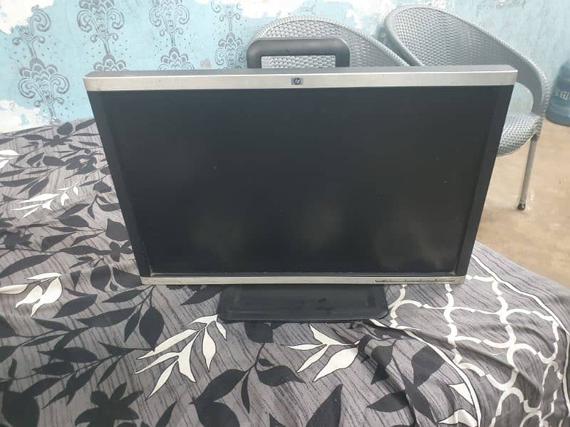 hp lcd orignal 24 inches 2