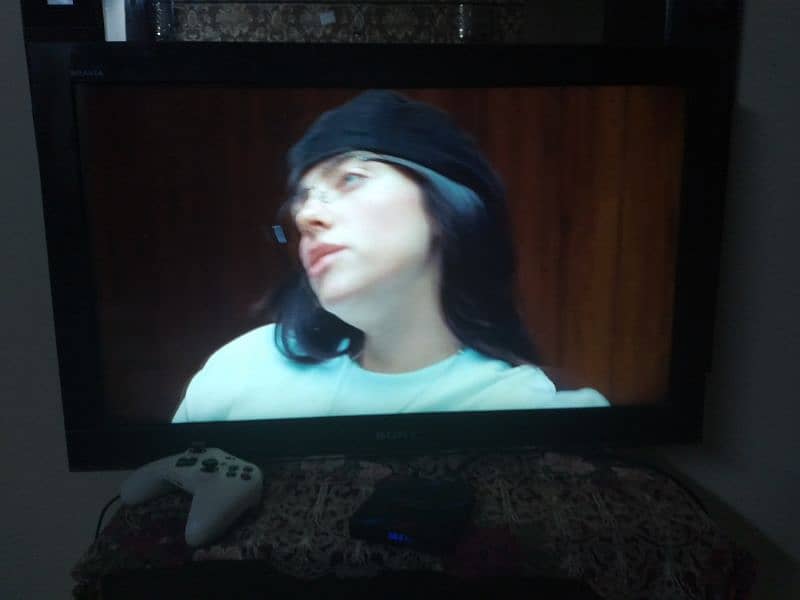 Sony Bravia 32 inch in perfect condition. 3