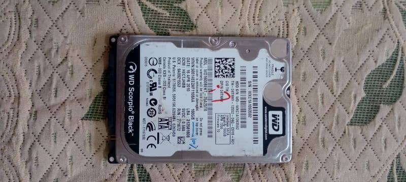 160GB Laptop Hard drive with case 0