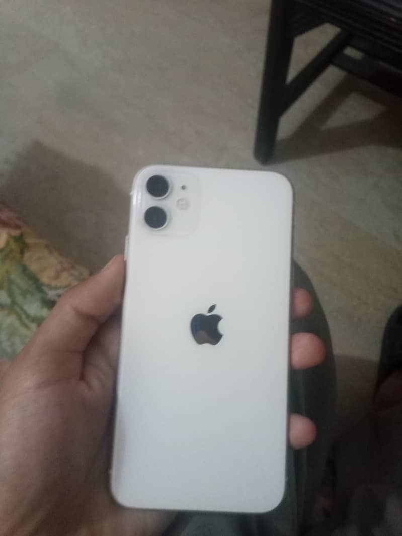 Apple iPhone 11 1