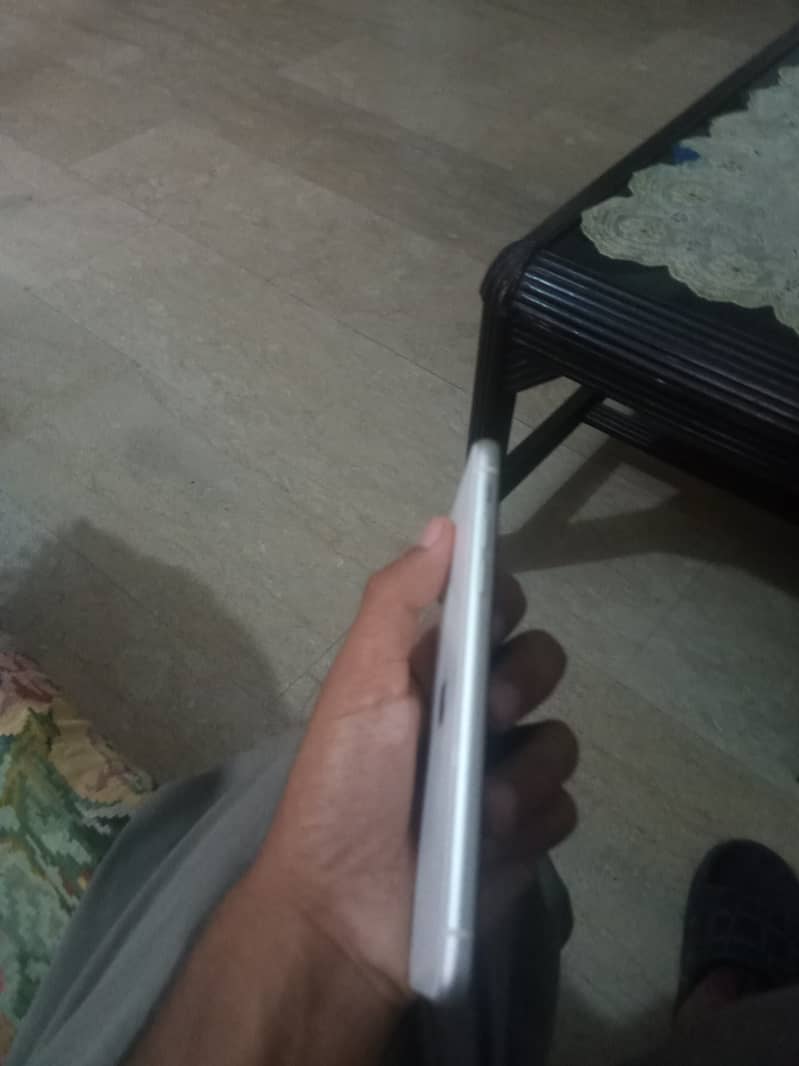 Apple iPhone 11 5