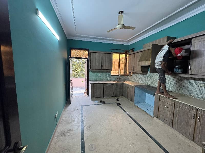 1 Kanal Upper Portion With Seperate Gas Meter In Gulshan e Lahore ( Adjacent Wapda Town ) 5