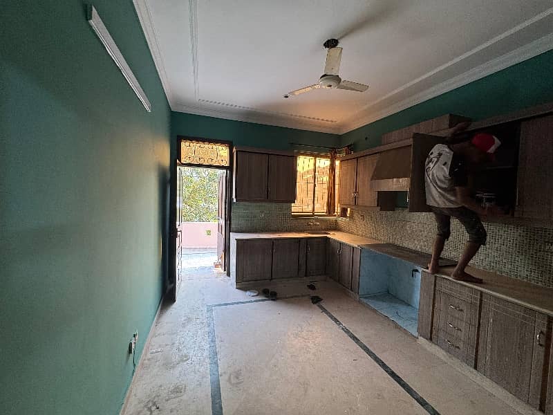 1 Kanal Upper Portion With Seperate Gas Meter In Gulshan e Lahore ( Adjacent Wapda Town ) 6